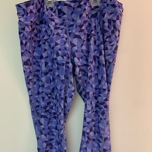 North Fave capri leggings
